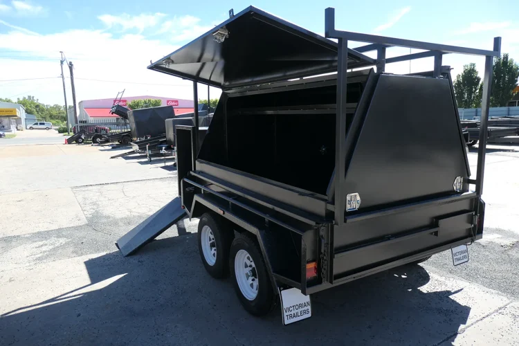 8x5 BSpec Tradesman Trailer with Compressor Box and Rear Lift Up Door 6