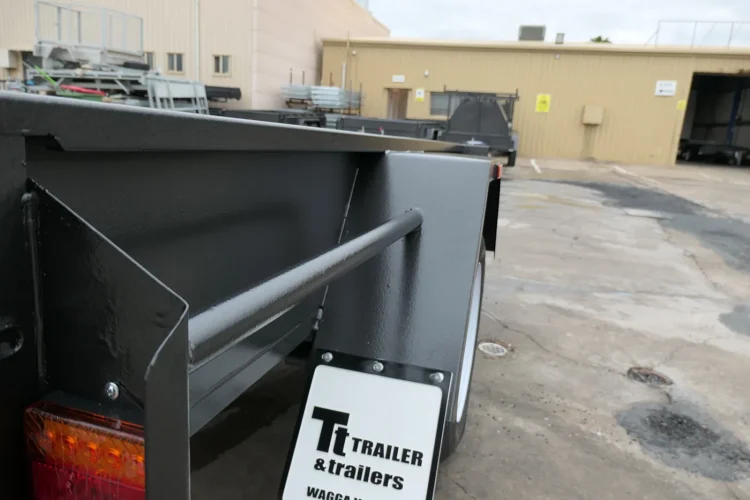 7x4 Single Axle Medium Duty Box Trailer 3