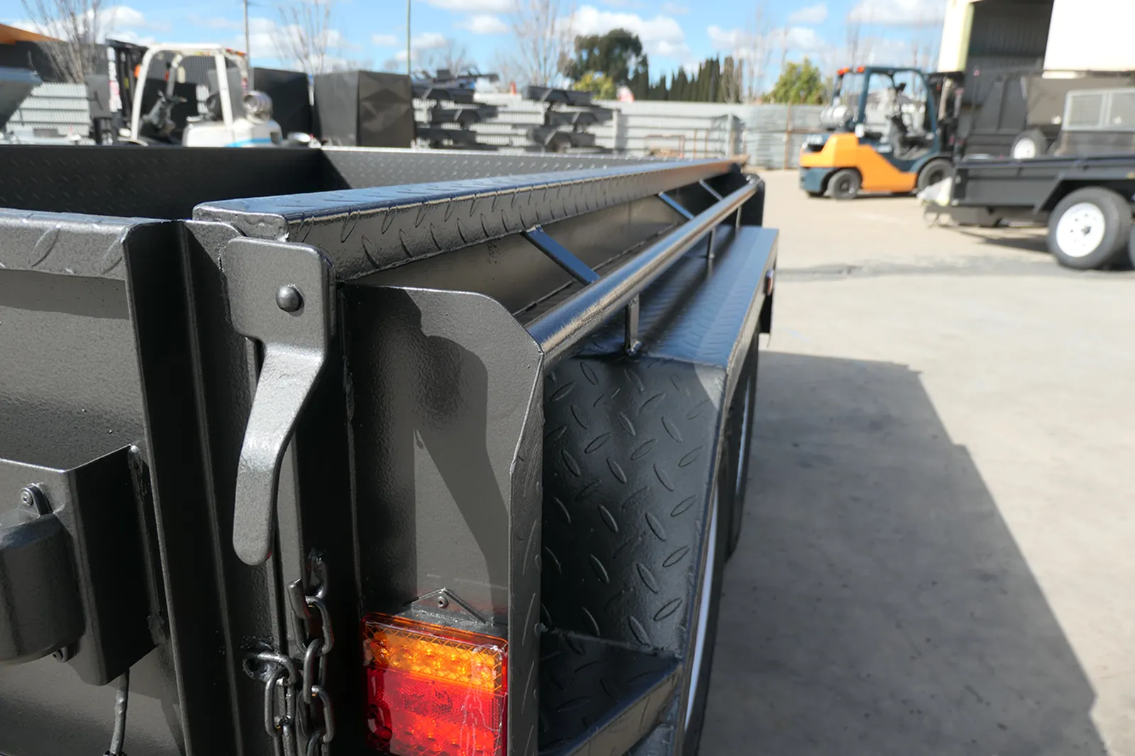 8x5 heavy duty tandem box trailer with ramps wagga nsw 5