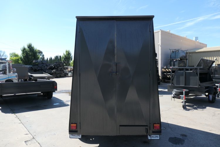7x4 van trailer with 6 ft high fully enclosed trailer 5