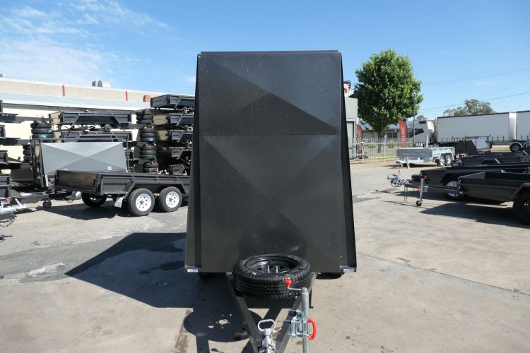 7x4 van trailer with 6 ft high fully enclosed trailer 8