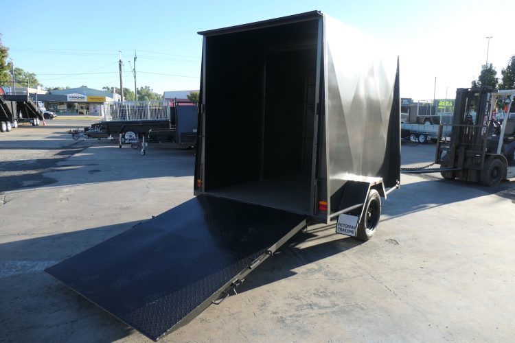 8x5 Single Axle Fully Enclosed Van Trailer for Sale in Wagga Wagga NSW 5Ft High Van Trailer Brand New Fully Enclosed VAN Trailer For Sale Load Capacity 1250KG ATM 1
