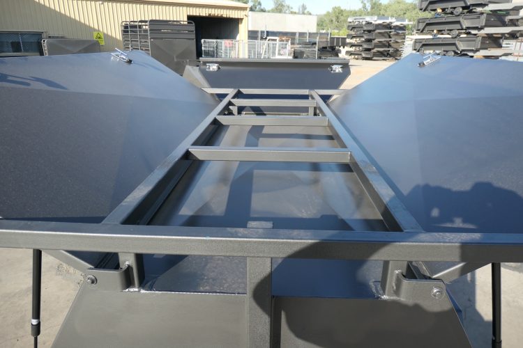 7x5 Medium Duty Tradesman Builder Trailer 750mm Top | Rear Lift Up Door - Image 2