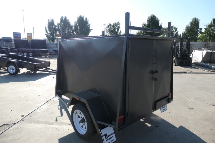 6x4 Van Trailer 4ft high ladder racks for Sale Wagga Wagga NSW 4